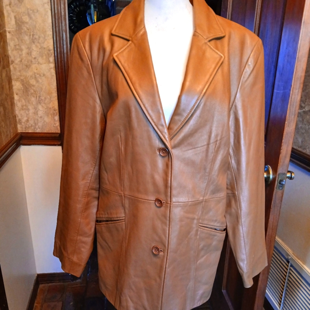 Studio Works tan leather blazer. Rarely worn.